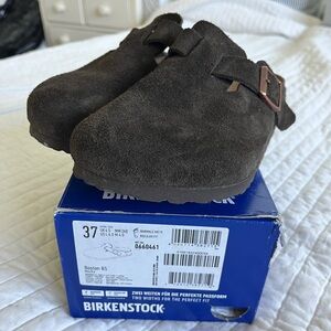 Birkenstock Boston Clog Regular 37 Width Soft Footbed Suede Mocha